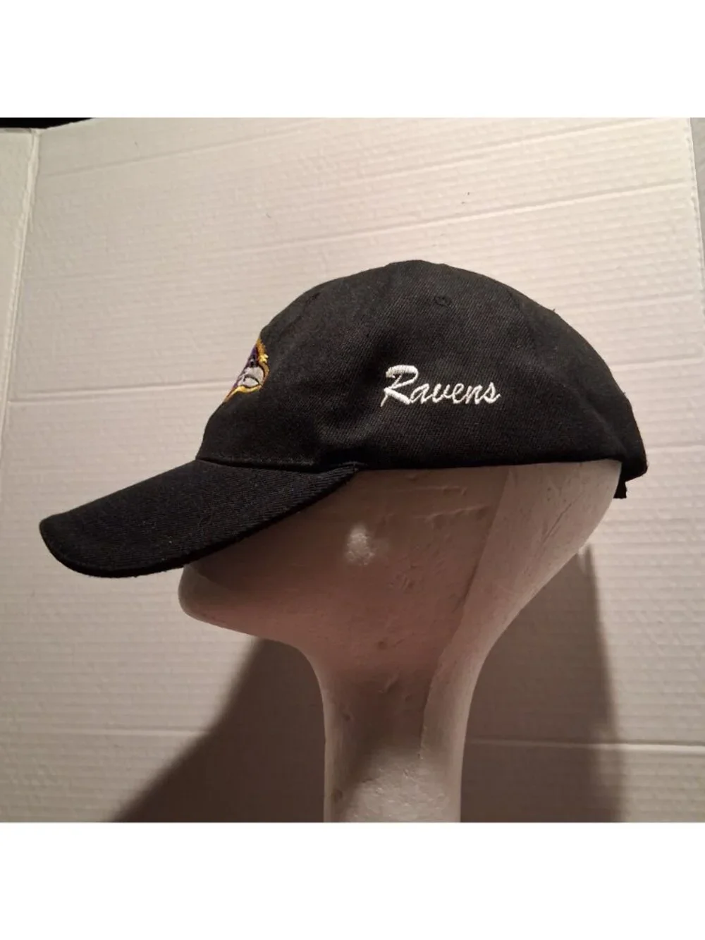Baltimore Ravens Adjustable Black Baseball Cap Embroidered Logo NFL Team Hat